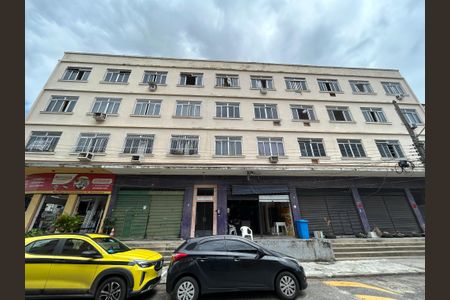 Apartamento para alugar com 82m², 2 quartos e sem vagaFachada