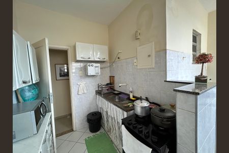 Apartamento para alugar com 82m², 2 quartos e sem vagaCozinha