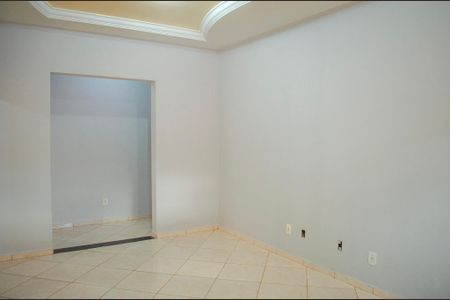 Casa para alugar com 4 quartos, 360m² em Jardim Vila Boa, Goiânia