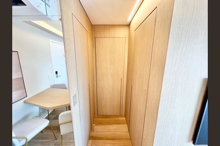 Apartamento à venda com 55m², 2 quartos e 1 vaga Apartamento à venda com 55m², 2 quartos e 1 vagaCorredor