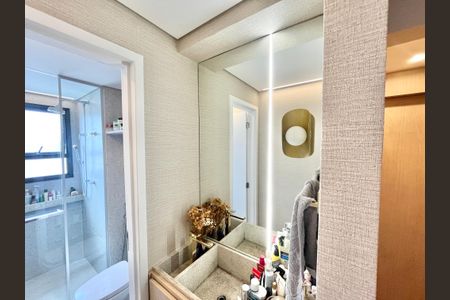 Apartamento à venda com 55m², 2 quartos e 1 vaga Apartamento à venda com 55m², 2 quartos e 1 vagaBanheiro da Suíte