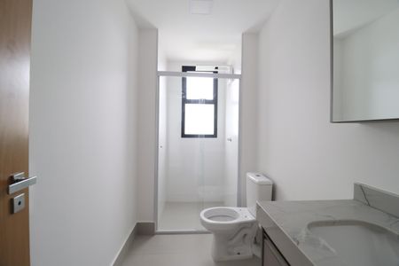Banheiro Social de apartamento para alugar com 2 quartos, 78m² em Jardim Sul, Uberlândia