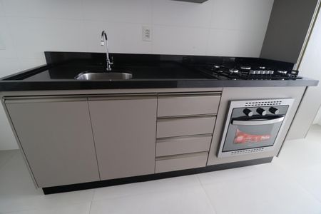 Apartamento para alugar com 78m², 2 quartos e 2 vagasCozinha