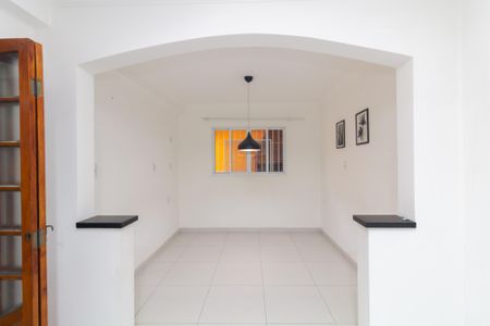 Casa para alugar com 145m², 2 quartos e 2 vagas Casa para alugar com 145m², 2 quartos e 2 vagasCozinha