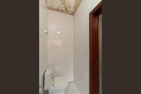 Casa para alugar com 145m², 2 quartos e 2 vagas Casa para alugar com 145m², 2 quartos e 2 vagasBanheiro da Suíte 1