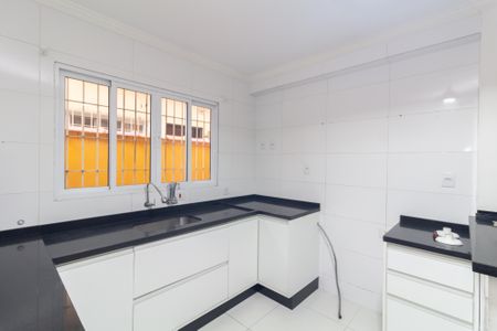 Casa para alugar com 145m², 2 quartos e 2 vagas Casa para alugar com 145m², 2 quartos e 2 vagasCozinha
