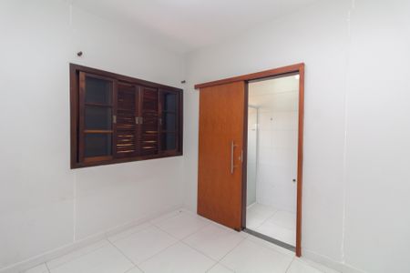 Casa para alugar com 145m², 2 quartos e 2 vagas Casa para alugar com 145m², 2 quartos e 2 vagasSuíte 1