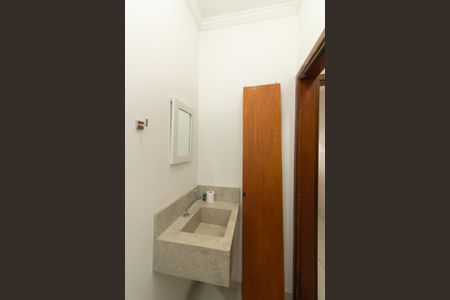 Casa para alugar com 145m², 2 quartos e 2 vagas Casa para alugar com 145m², 2 quartos e 2 vagasLavabo