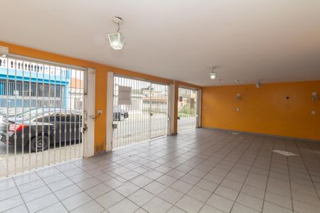 Casa para alugar com 145m², 2 quartos e 2 vagas Casa para alugar com 145m², 2 quartos e 2 vagasGaragem