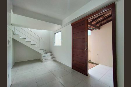 Cozinha de casa para alugar com 2 quartos, 65m² em Campestre, São Leopoldo