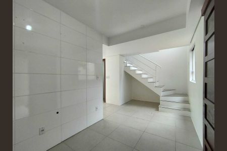 Cozinha de casa para alugar com 2 quartos, 65m² em Campestre, São Leopoldo