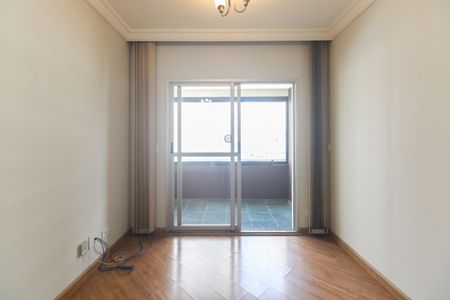 Apartamento para alugar com 74m², 3 quartos e 2 vagas Apartamento para alugar com 74m², 3 quartos e 2 vagasSala