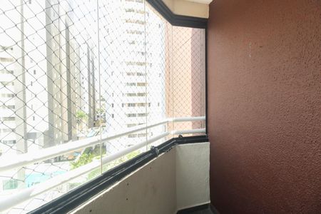 Apartamento para alugar com 74m², 3 quartos e 2 vagas Apartamento para alugar com 74m², 3 quartos e 2 vagasSuíte - Varanda