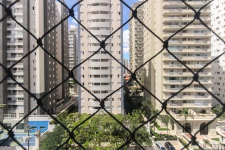 Apartamento para alugar com 74m², 3 quartos e 2 vagas Apartamento para alugar com 74m², 3 quartos e 2 vagasVaranda - Vista