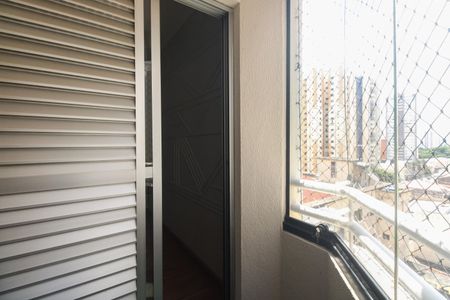 Apartamento para alugar com 74m², 3 quartos e 2 vagas Apartamento para alugar com 74m², 3 quartos e 2 vagasSuíte - Varanda