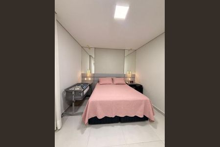 Casa à venda com 3 quartos, 130m² em Jardim Utinga, Santo André