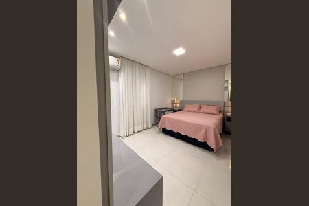 Casa à venda com 3 quartos, 130m² em Jardim Utinga, Santo André