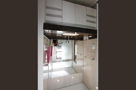 Apartamento à venda com 140m², 4 quartos e 3 vagasBanheiro da  Semi Suíte 1 e 2