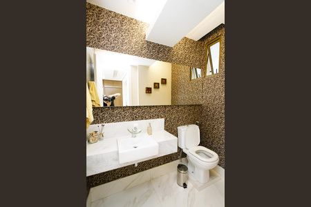 Apartamento à venda com 140m², 4 quartos e 3 vagasLavabo