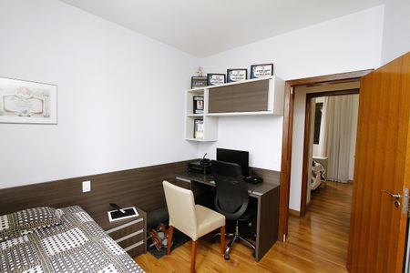 Apartamento à venda com 140m², 4 quartos e 3 vagasQuarto 3