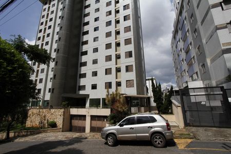 Apartamento à venda com 140m², 4 quartos e 3 vagasFachada do Prédio
