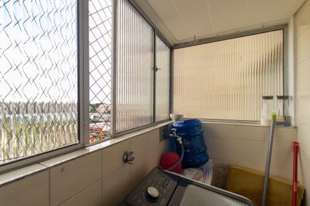 Apartamento para alugar com 76m², 3 quartos e 1 vagaÁrea de Serviço