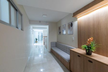 Apartamento para alugar com 76m², 3 quartos e 1 vagaHall