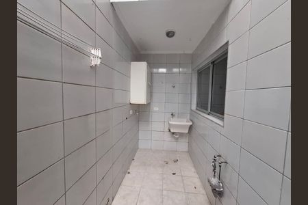 Casa para alugar com 70m², 2 quartos e 2 vagas