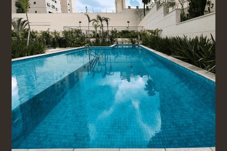 Apartamento para alugar com 263m², 4 quartos e 6 vagas