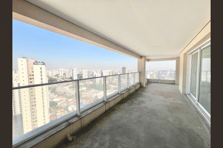 Apartamento para alugar com 263m², 4 quartos e 6 vagas