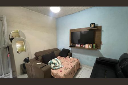 Sala de casa para alugar com 2 quartos, 60m² em Jardim Carioca, Rio de Janeiro