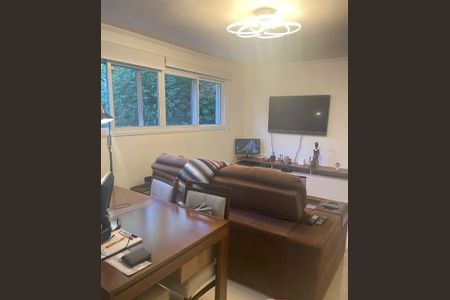 Casa para alugar com 4 quartos, 210m² em Vila Pedra Branca, São Paulo