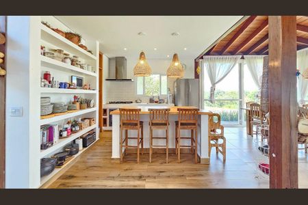 Casa à venda com 3 quartos, 353m² em Vila Velha, Santana de Parnaíba