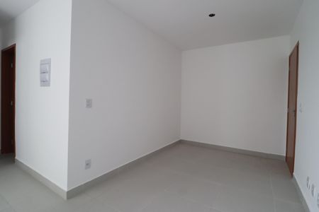 Sala de apartamento para alugar com 2 quartos, 54m² em Jardim Patricia, Uberlândia