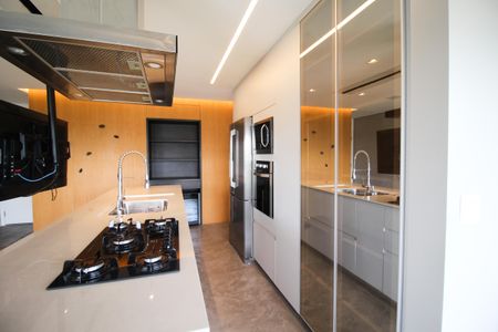 Apartamento à venda com 84m², 2 quartos e 2 vagasCozinha