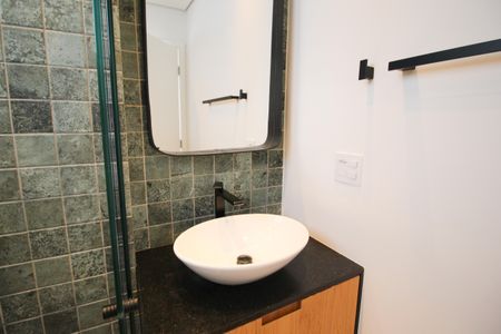 Apartamento à venda com 84m², 2 quartos e 2 vagasBanheiro da  Suíte 1 