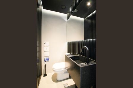 Apartamento à venda com 84m², 2 quartos e 2 vagasLavabo