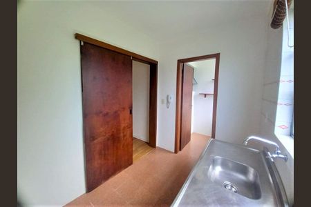 Cozinha  de apartamento para alugar com 2 quartos, 60m² em Tristeza, Porto Alegre