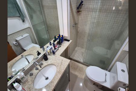 Apartamento à venda com 132m², 2 quartos e 1 vagaSuíte 