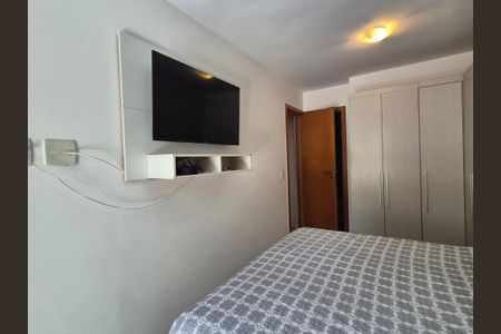 Apartamento à venda com 132m², 2 quartos e 1 vagaSuíte 