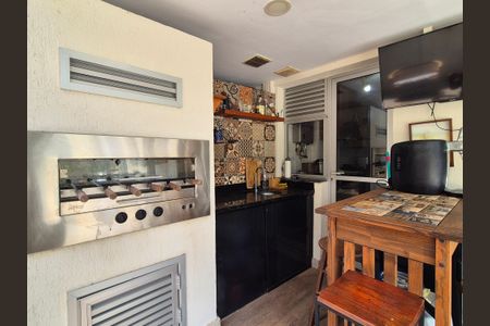 Apartamento à venda com 132m², 2 quartos e 1 vagaVaranda gourmet 