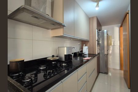 Apartamento à venda com 132m², 2 quartos e 1 vagaCozinha 