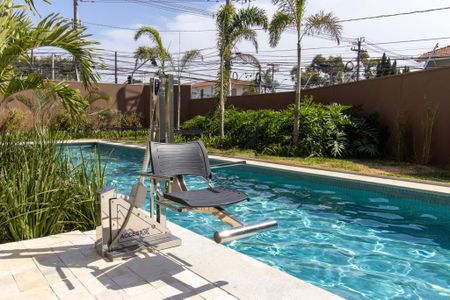 Apartamento à venda com 36m², 1 quarto e 1 vaga Apartamento à venda com 36m², 1 quarto e 1 vagaÁrea comum - Piscina