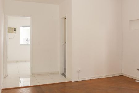 Casa para alugar com 140m², 2 quartos e 6 vagasSegundo Andar