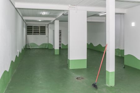 Casa para alugar com 140m², 2 quartos e 6 vagasSalão