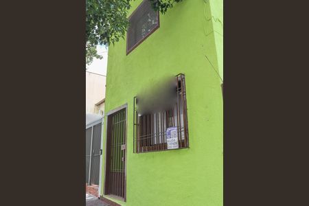 Casa para alugar com 140m², 2 quartos e 6 vagasFachada