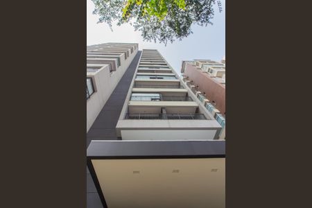 Studio para alugar com 25m², 1 quarto e sem vaga Studio para alugar com 25m², 1 quarto e sem vagaFachada