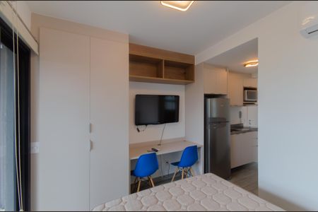 Studio para alugar com 25m², 1 quarto e sem vaga Studio para alugar com 25m², 1 quarto e sem vagaSala/Quarto