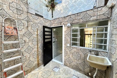 Quintal  de casa para alugar com 1 quarto, 60m² em Vila Paranagua, São Paulo