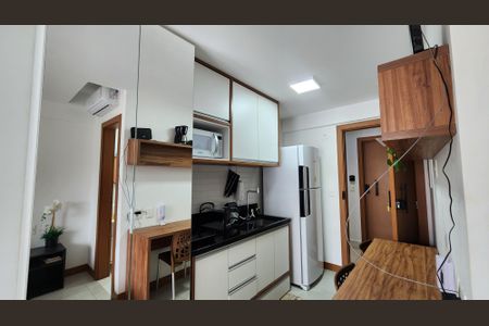 Cozinha  de kitnet/studio para alugar com 1 quarto, 29m² em Barra, Salvador